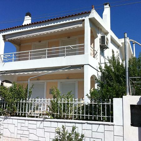 Gnick Apartments 600M From The Coast Lagonisi Dış mekan fotoğraf
